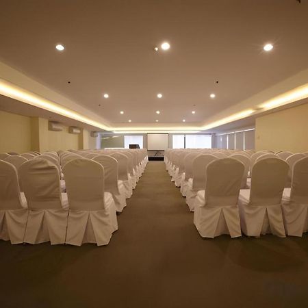 Sequoia Hotel Quezon City Ngoại thất bức ảnh