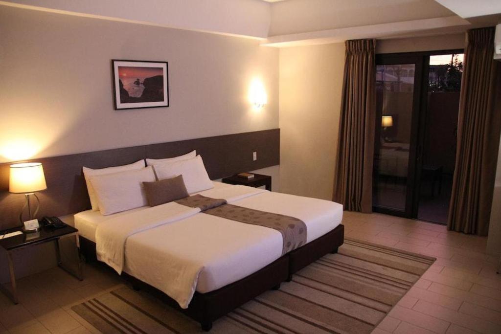 Sequoia Hotel Quezon City Ngoại thất bức ảnh